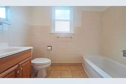 8143 Kilpatrick Avenue #1A, Skokie, IL 60077 - Photo 8
