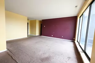 7 E Carriageway Dr, Hazel Crest, IL 60429 - Photo 6
