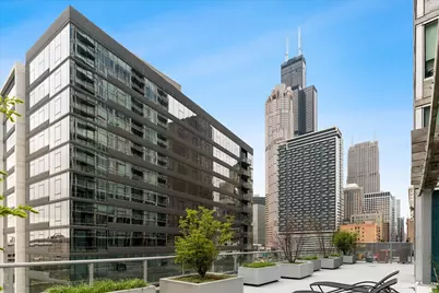 611 S Wells Street #2709, Chicago, IL 60607 - Photo 32