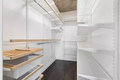 611 S Wells Street #2709, Chicago, IL 60607 - Photo 18