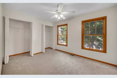 8885 Dryden Street, Woodridge, IL 60517 - Photo 28