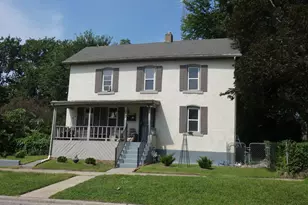 373 N Adams St, Kankakee, IL 60901 - Photo 2