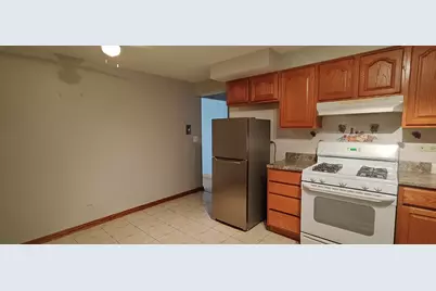 4835 N Central Avenue #212, Chicago, IL 60630 - Photo 6