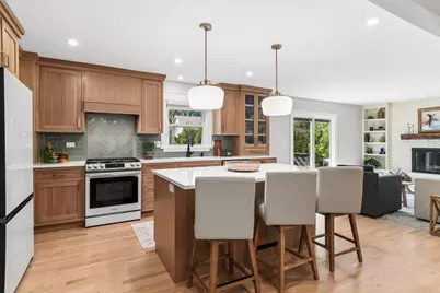 1737 Clyde Drive, Naperville, IL 60565 - Photo 8