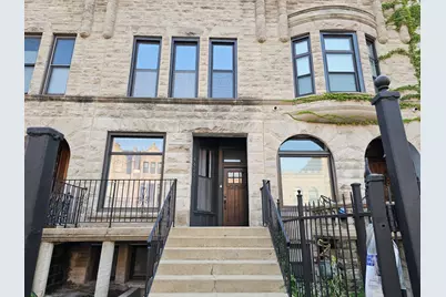 4420 S Berkeley Avenue, Chicago, IL 60653 - Photo 1