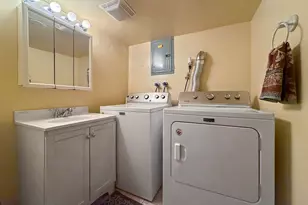 8439 S Hoyne St, Chicago, IL 60620 - Photo 22