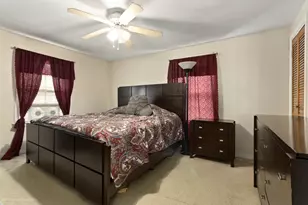 8439 S Hoyne St, Chicago, IL 60620 - Photo 18