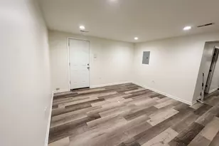 5138 S Kenwood St, Chicago, IL 60615 - Photo 8
