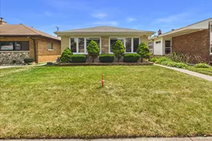 7427 Keeler Ave, Skokie, IL 60076 - Photo 1