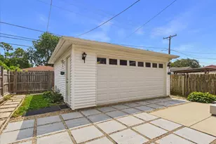7427 Keeler Ave, Skokie, IL 60076 - Photo 42