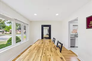 7427 Keeler Ave, Skokie, IL 60076 - Photo 20