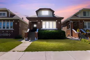 1520 Wesley Ave, Berwyn, IL 60402 - Photo 1