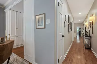 636 W Grace Street #1W, Chicago, IL 60613 - Photo 10