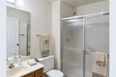 1404 Nottingham Court #D1, Wheeling, IL 60090 - Photo 12