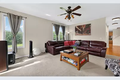 5701 Caribou Lane, Hoffman Estates, IL 60192 - Photo 10