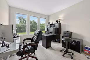 5701 Caribou Ln, Hoffman Estates, IL 60192 - Photo 12