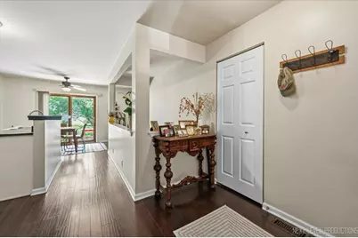 306 Pin Oak Drive, North Aurora, IL 60542 - Photo 10