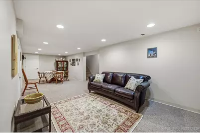 306 Pin Oak Drive, North Aurora, IL 60542 - Photo 26