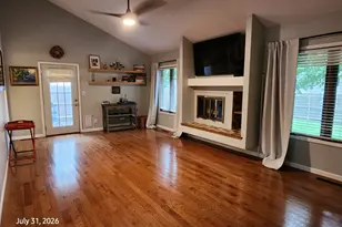 2315 Osage Dr, Champaign, IL 61821 - Photo 2