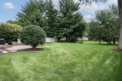 760 S River Road, Naperville, IL 60540 - Photo 32