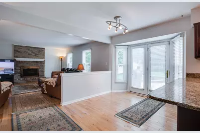 760 S River Road, Naperville, IL 60540 - Photo 16