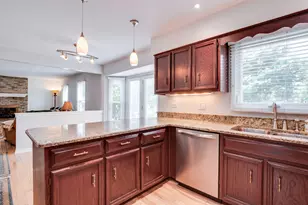 760 S River Rd, Naperville, IL 60540 - Photo 14