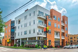 4770 N Manor Ave, Chicago, IL 60625 - Photo 2