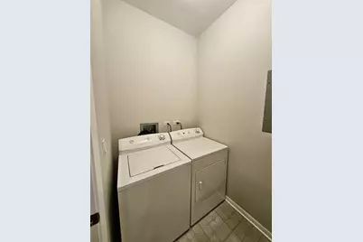 4770 N Manor Avenue #304, Chicago, IL 60625 - Photo 14