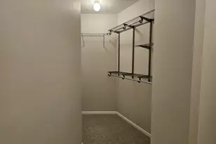 4770 N Manor Ave, Chicago, IL 60625 - Photo 8