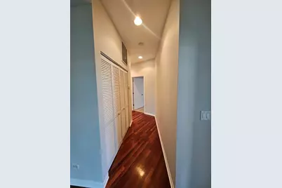 4770 N Manor Avenue #304, Chicago, IL 60625 - Photo 10