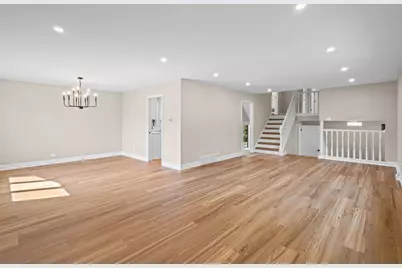 6111 W 128th Street, Palos Heights, IL 60463 - Photo 8