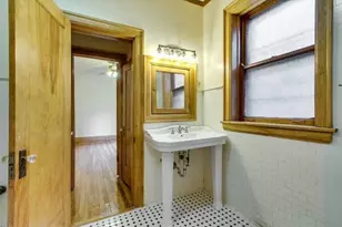 1350 E Hyde Park Blvd, Chicago, IL 60615 - Photo 12