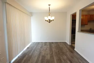 231 University Lane #D, Elk Grove Village, IL 60007 - Photo 10