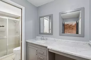 105 W Dover Dr, Mount Prospect, IL 60056 - Photo 16