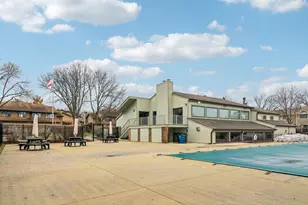 105 W Dover Dr, Mount Prospect, IL 60056 - Photo 26