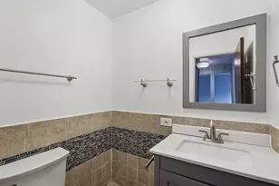 105 W Dover Dr, Mount Prospect, IL 60056 - Photo 10
