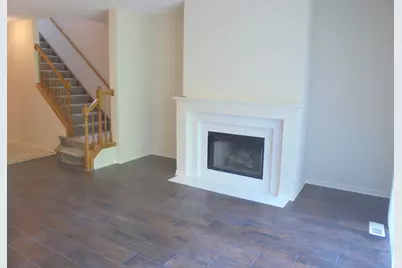 1454 Walnut Hill Avenue, Saint Charles, IL 60174 - Photo 4