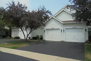 1454 Walnut Hill Ave, Saint Charles, IL 60174 - Photo 1