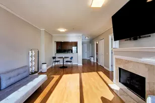 200 N Jefferson St, Chicago, IL 60661 - Photo 8
