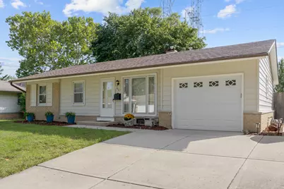 1031 Maple Lane, Elk Grove Village, IL 60007 - Photo 1