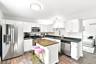 1703 Waterman Ct, Plainfield, IL 60586 - Photo 8