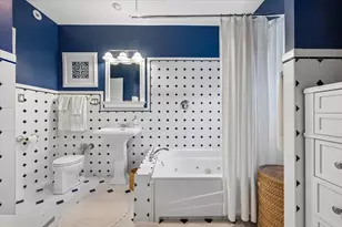 486 Sheridan Rd, Evanston, IL 60202 - Photo 12