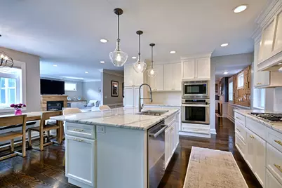 685 S Saylor Avenue, Elmhurst, IL 60126 - Photo 14