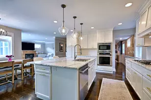 685 S Saylor Ave, Elmhurst, IL 60126 - Photo 14