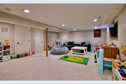 685 S Saylor Avenue, Elmhurst, IL 60126 - Photo 28