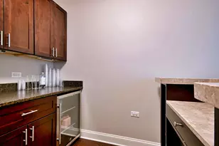685 S Saylor Ave, Elmhurst, IL 60126 - Photo 36