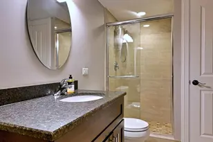 685 S Saylor Ave, Elmhurst, IL 60126 - Photo 34