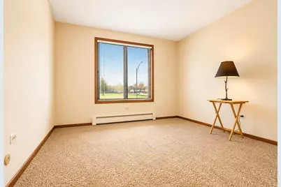 5447 W Lawrence Avenue #203, Chicago, IL 60630 - Photo 32