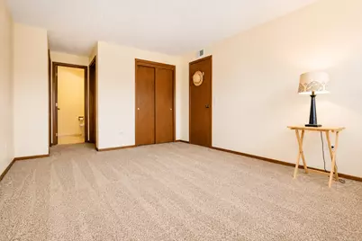 5447 W Lawrence Avenue #203, Chicago, IL 60630 - Photo 28