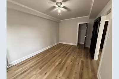 6748 N Ashland Avenue #405, Chicago, IL 60626 - Photo 8